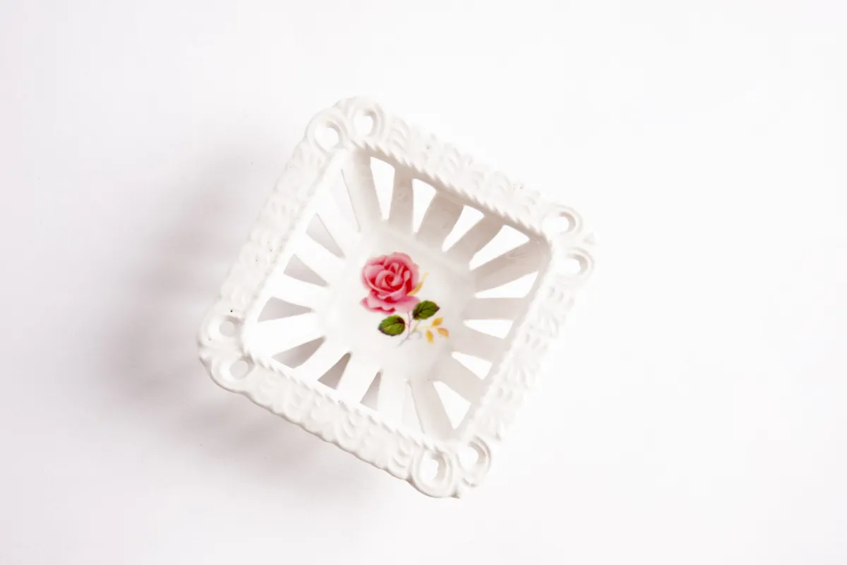 Sale Bitossi Home Coppetta Quadrata Traforata